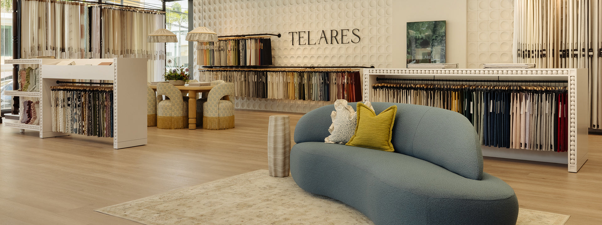 Telares inaugura nuevo showroom en Santiago y presenta su propuesta textil para  proyectos de interiorismo