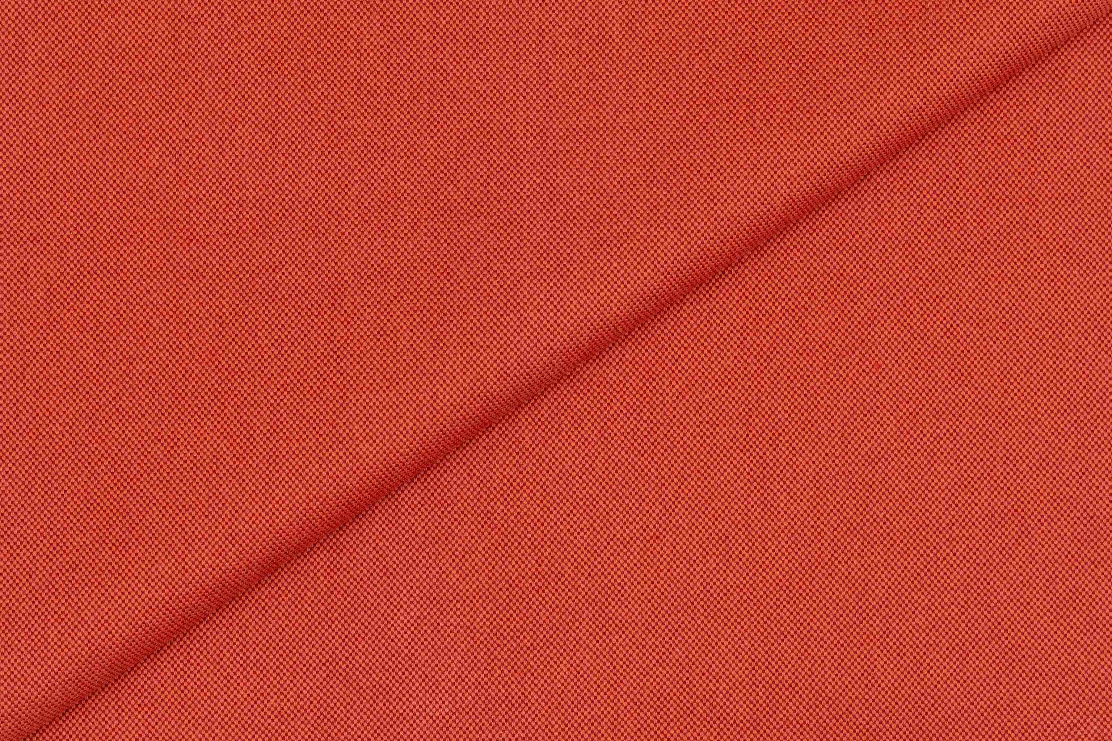 Macao Red