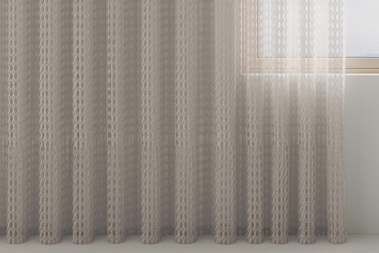 Elisa Beige