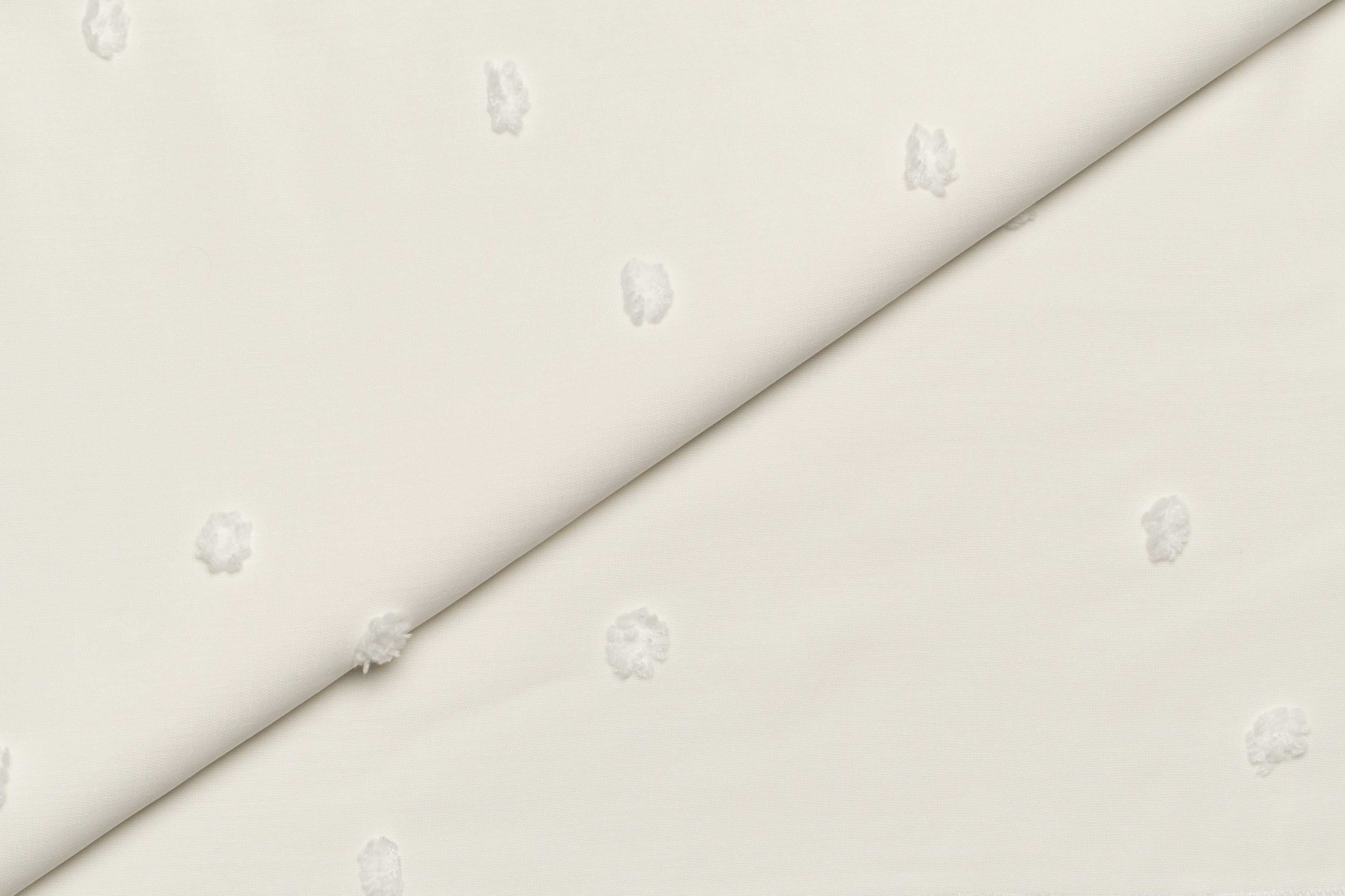 Pompon White