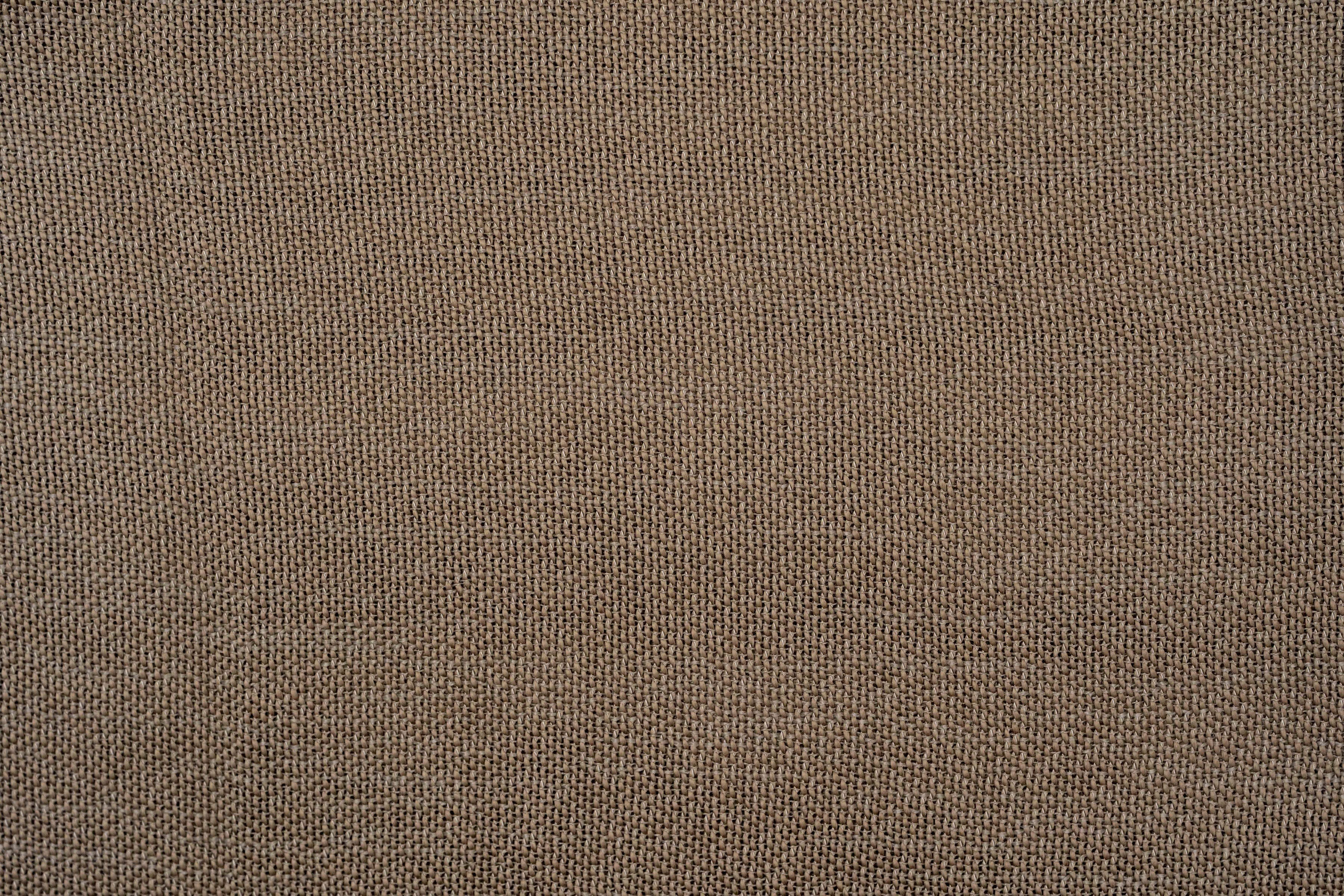 Guru Taupe
