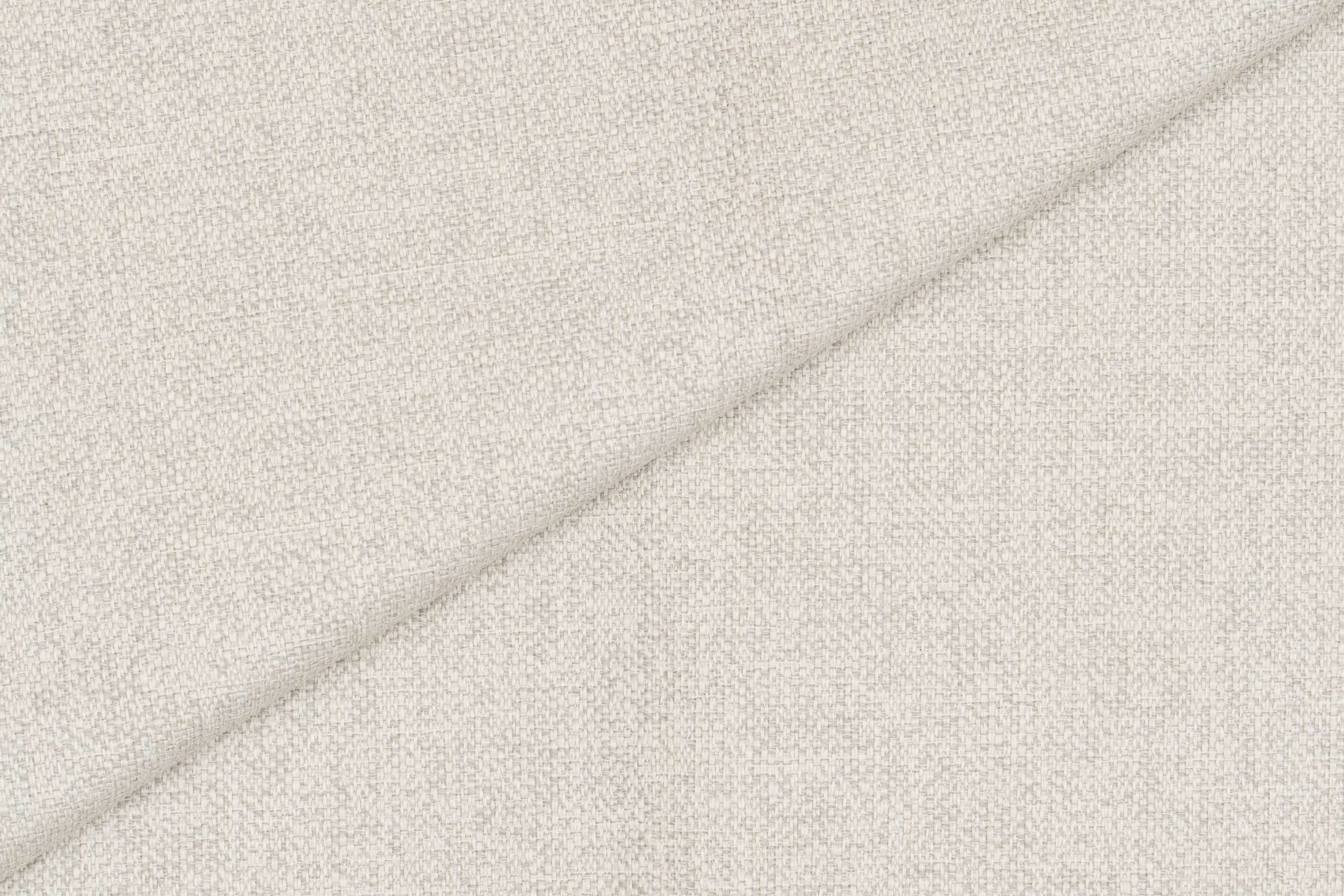 Theo Linen
