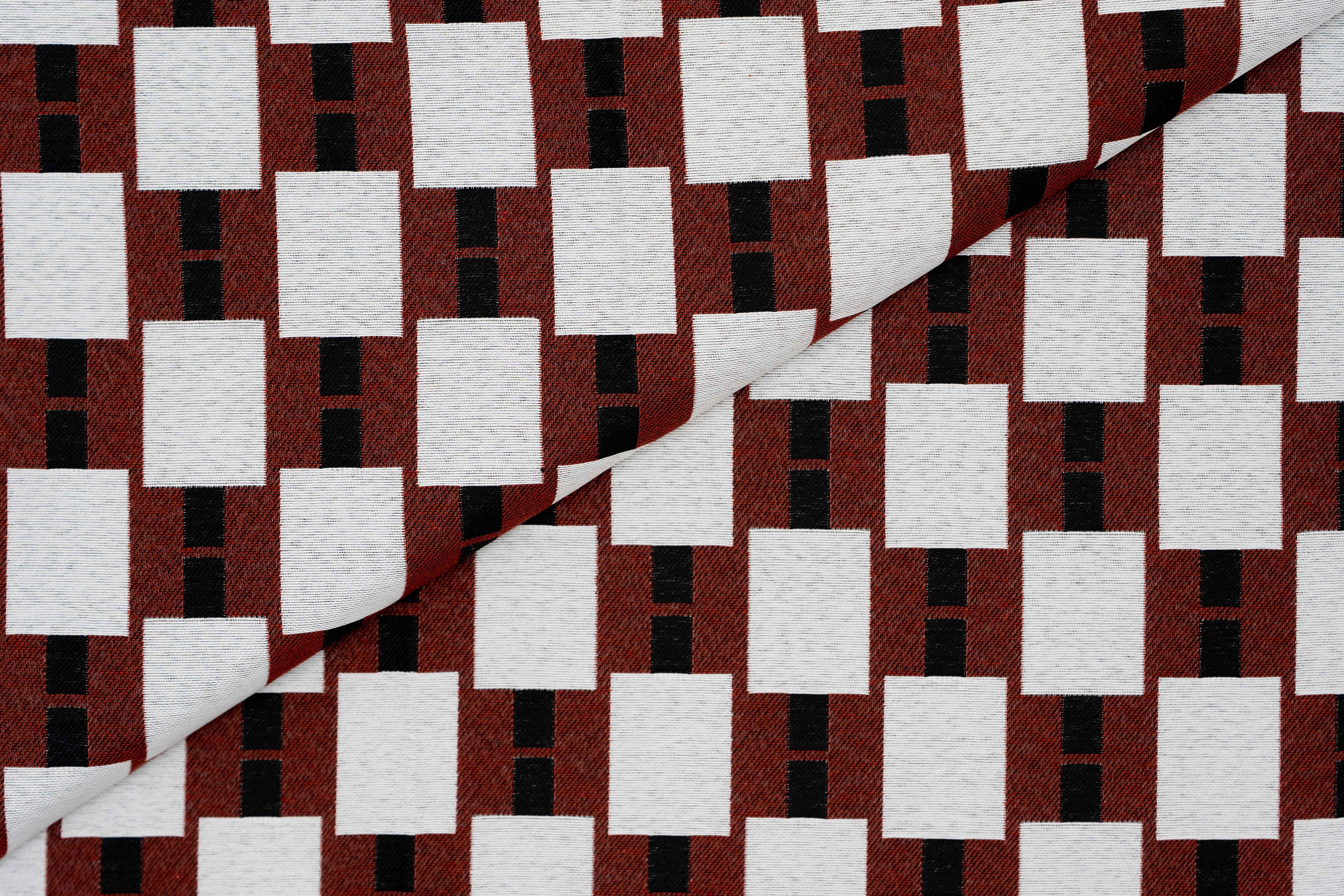 Ebori Burgundy